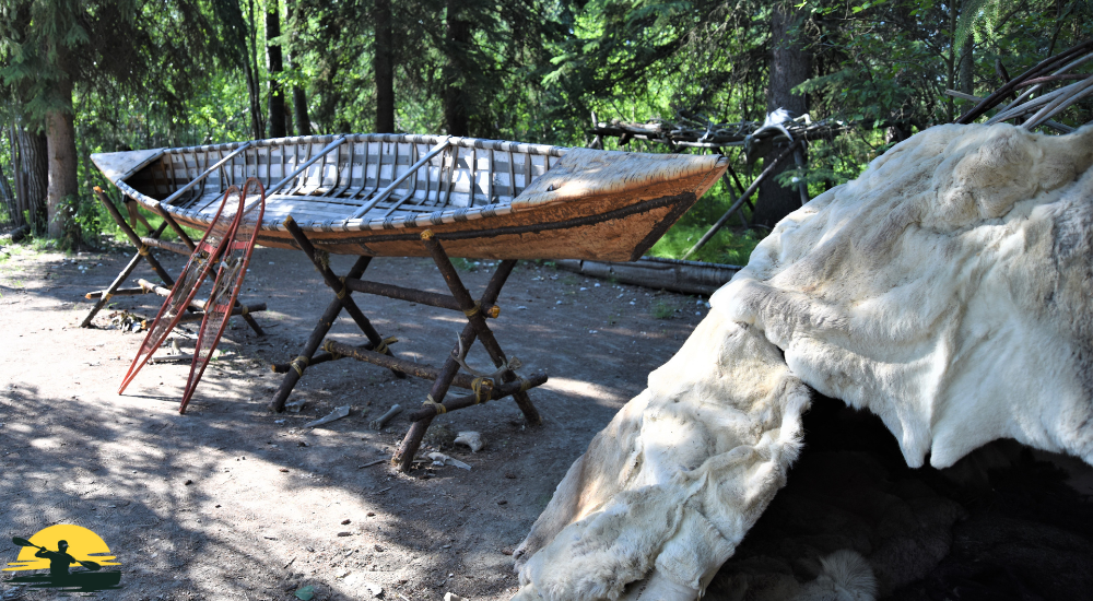 A canoe in a village side